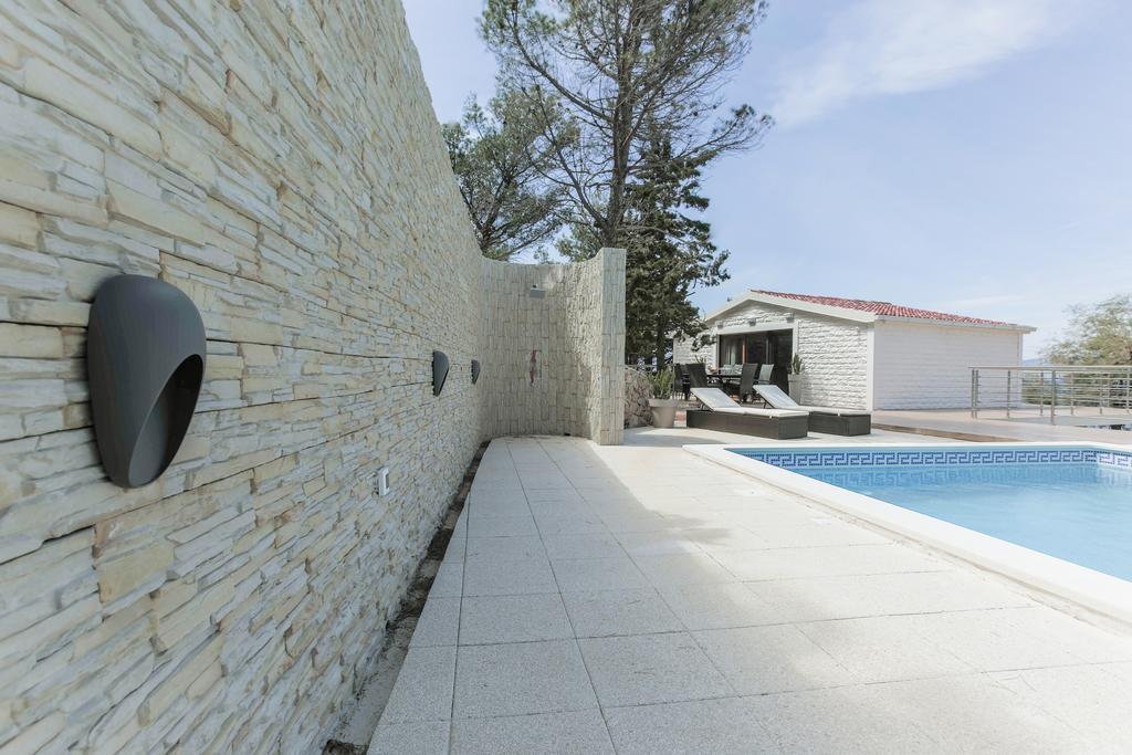 Villa Mendes Zastražišće Zewnętrze zdjęcie