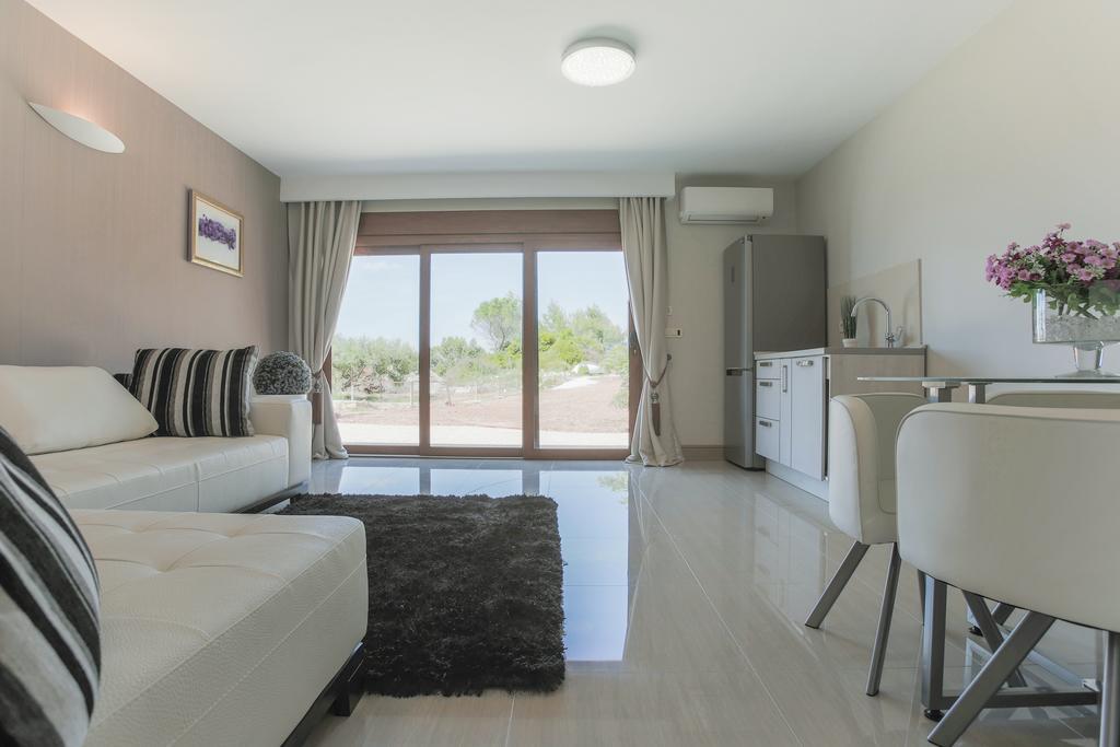 Villa Mendes Zastražišće Zewnętrze zdjęcie