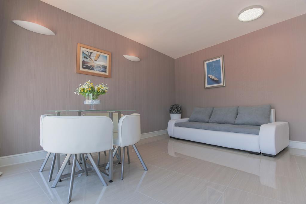 Villa Mendes Zastražišće Zewnętrze zdjęcie